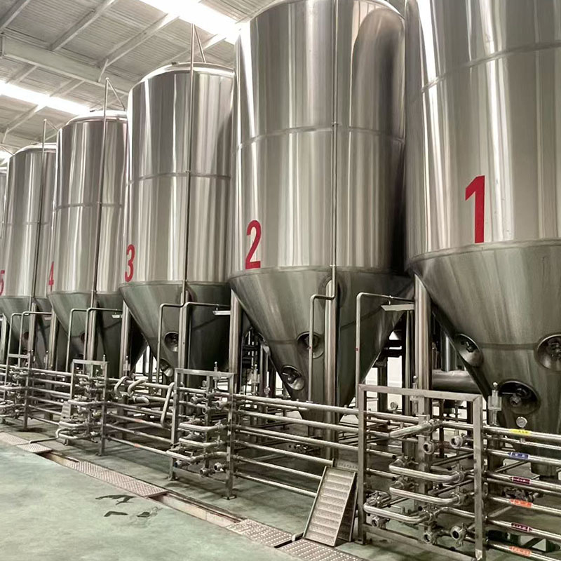 康县精酿啤酒设备厂—精酿啤酒设备是什么材质制造的
